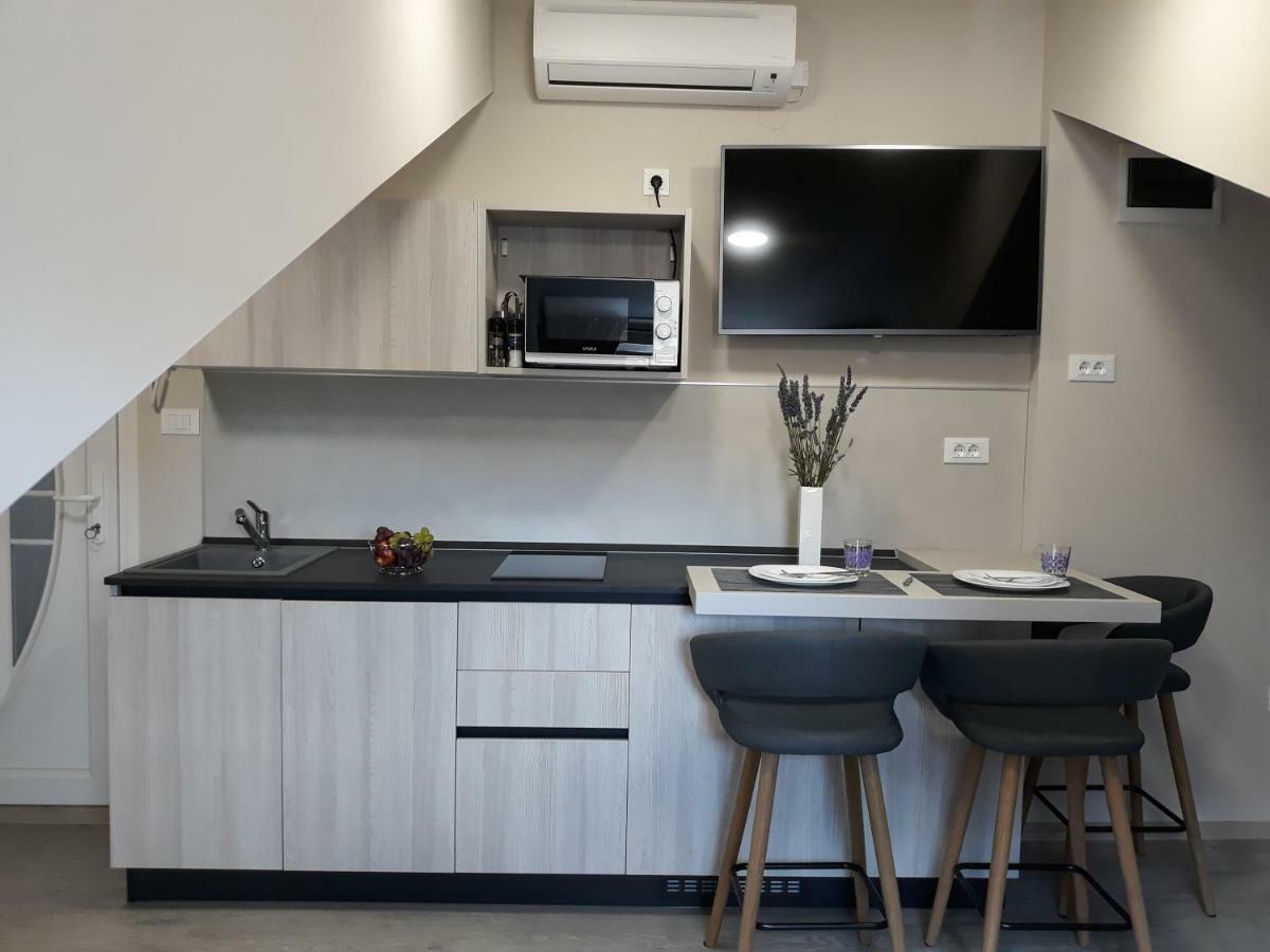 Center Apartment Dalu بولا المظهر الخارجي الصورة